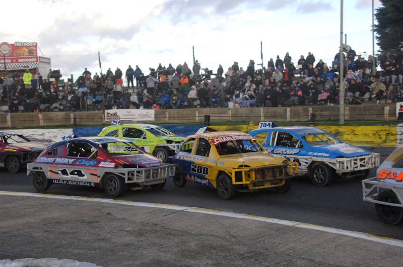1300 Saloon Stock Cars